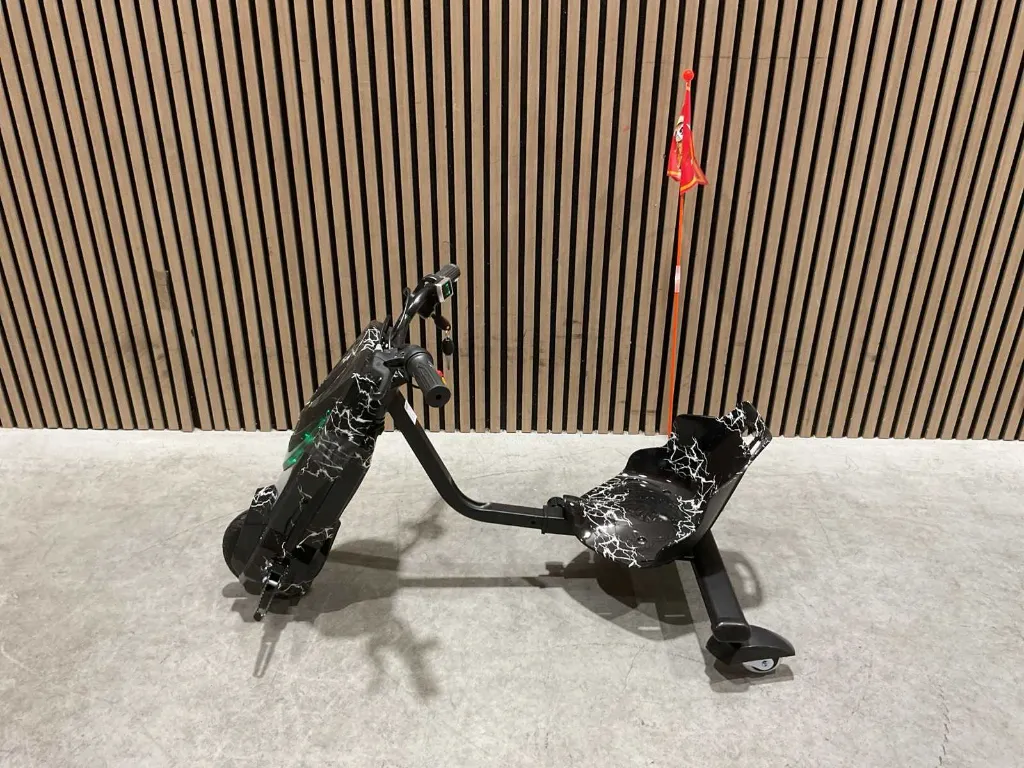 b530cc7e-2f9e-4593-8dd4-dece6a0f6a42.webp