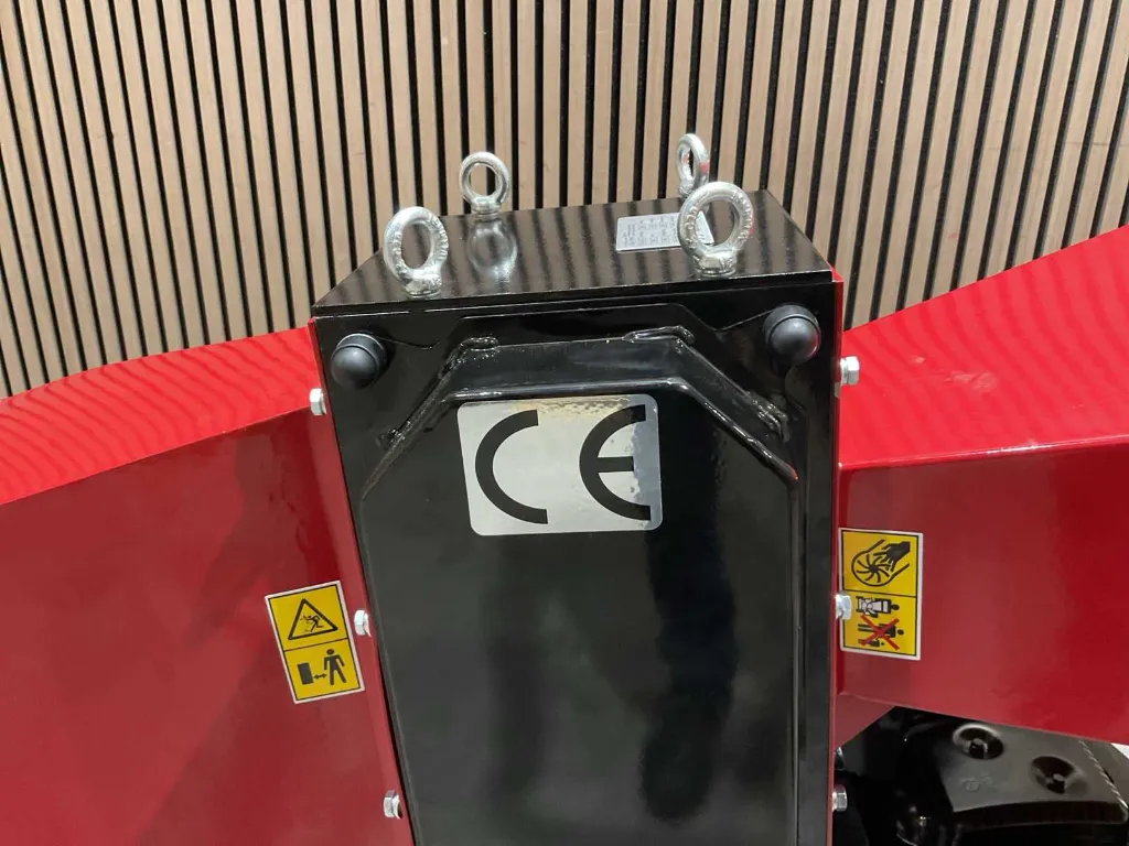 cae7f843-1eae-46e9-a3fe-59c8fcd2d6b9.webp