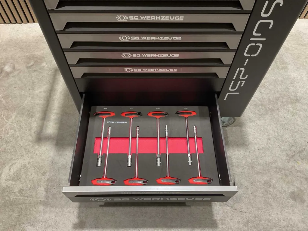 4f8f528a-53d3-4d57-a3e7-af84c8142ef2.webp