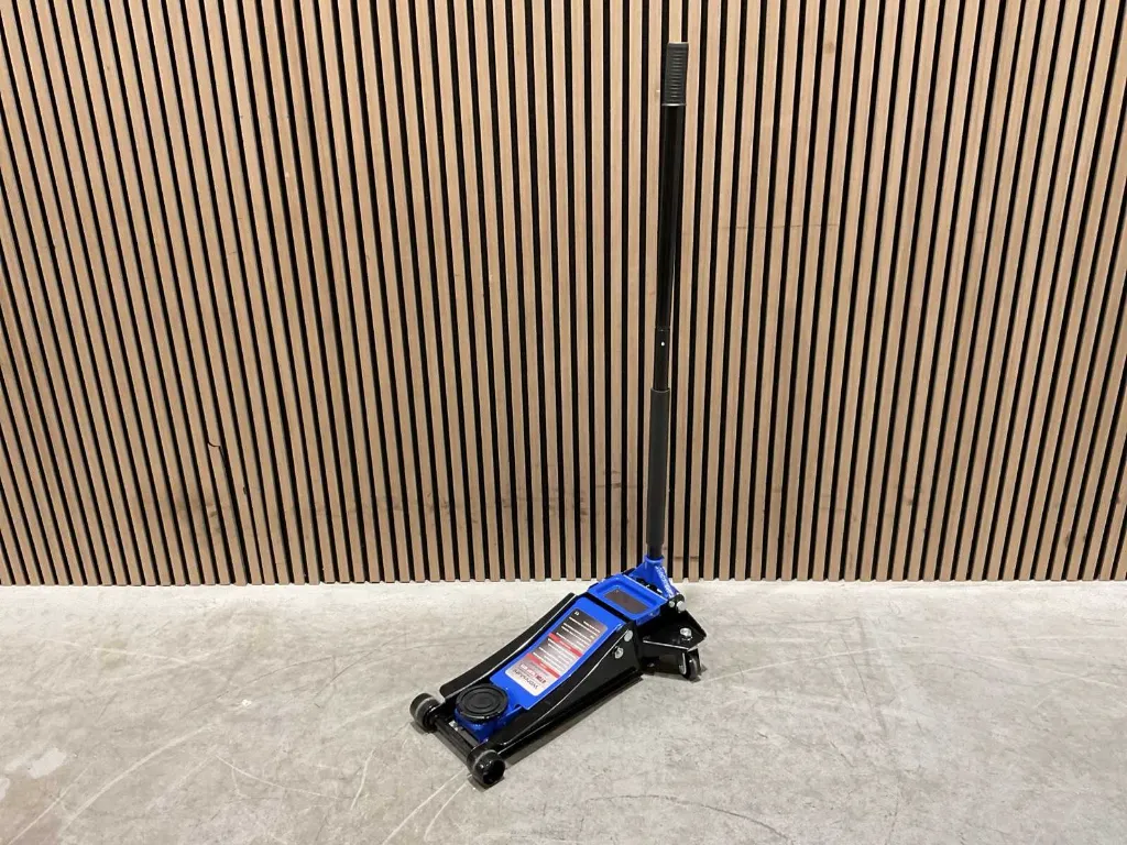 7e3acc96-f3e8-41f9-a145-71f200f07925 (1).webp