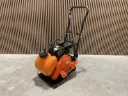 Trilplaat 6.5Pk 13kN Benzine | DATM80 | Oranje | Daewoo