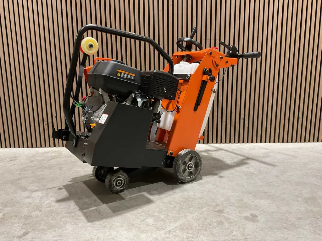 Vloerfrees/Vloerzaag beton 13HP | DATMF20-4 | Oranje | Daewoo 