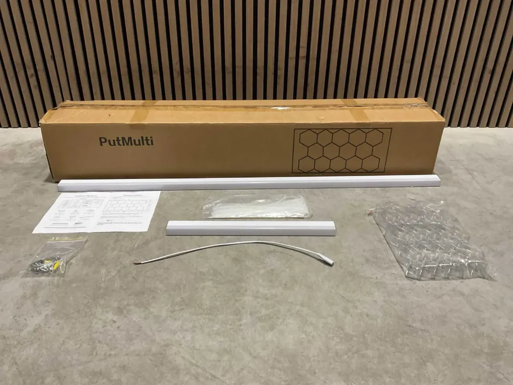 contation hexagonal light