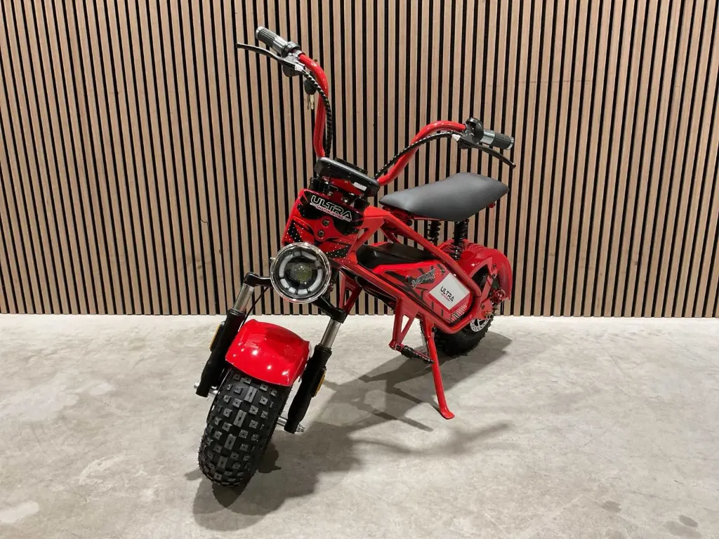 [00479] multx-02 rood