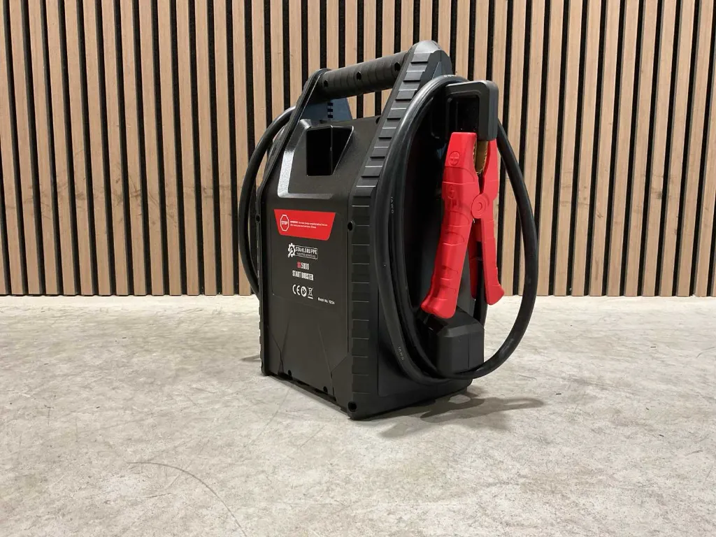 [00519] Startbooster 4400Amp | SG5000 | Zwart | Stahlgruppe 