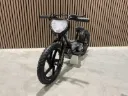 ultra eDrive-16 loopfiets zwart