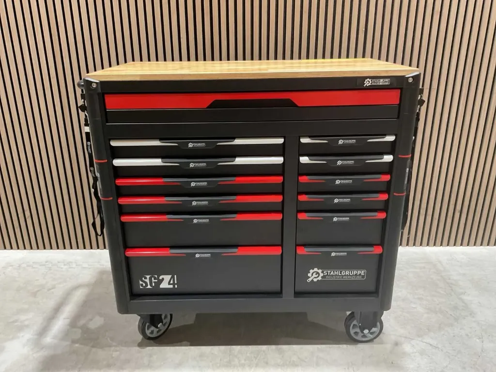 [00801] Werkbank 13 laden 11 gevuld 294 stuks | SG24 | Rood | Stahlgruppe