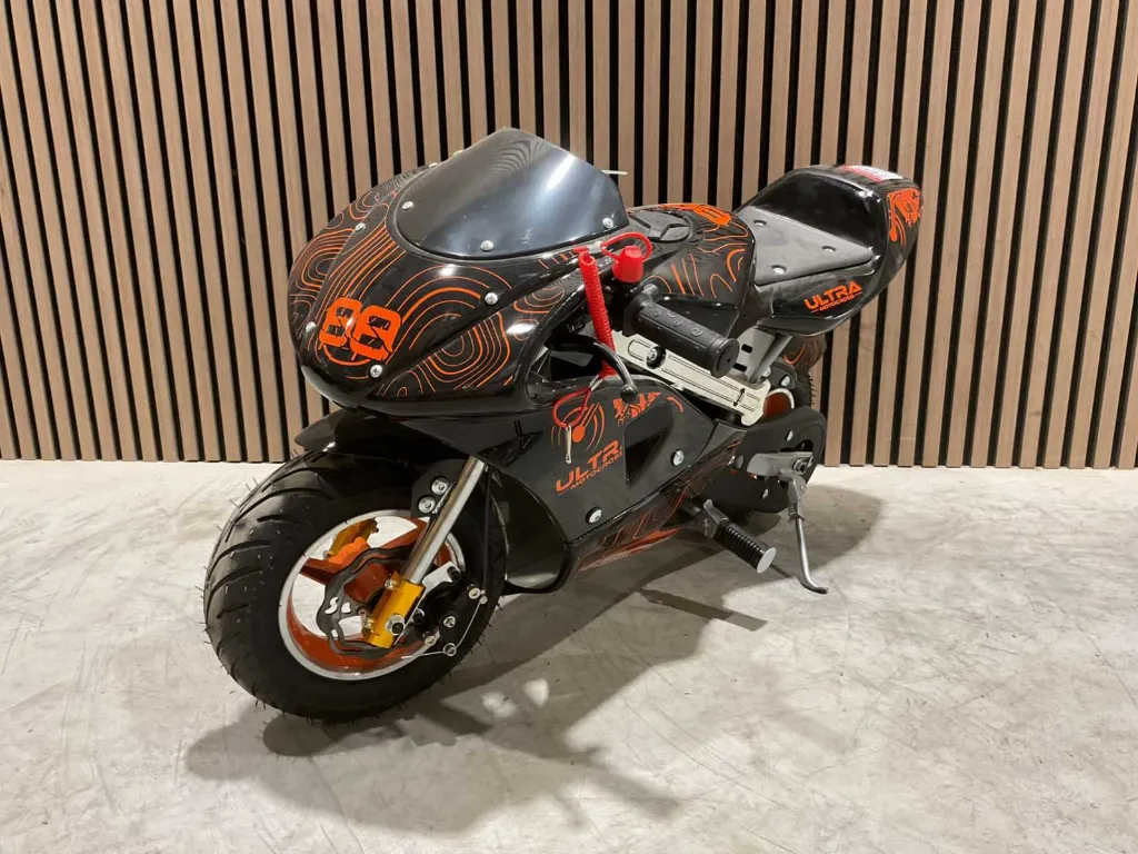 [00621] Minimotor Pocket Bike Wegracer 49cc | DB05 | Oranje | Ultra Motocross