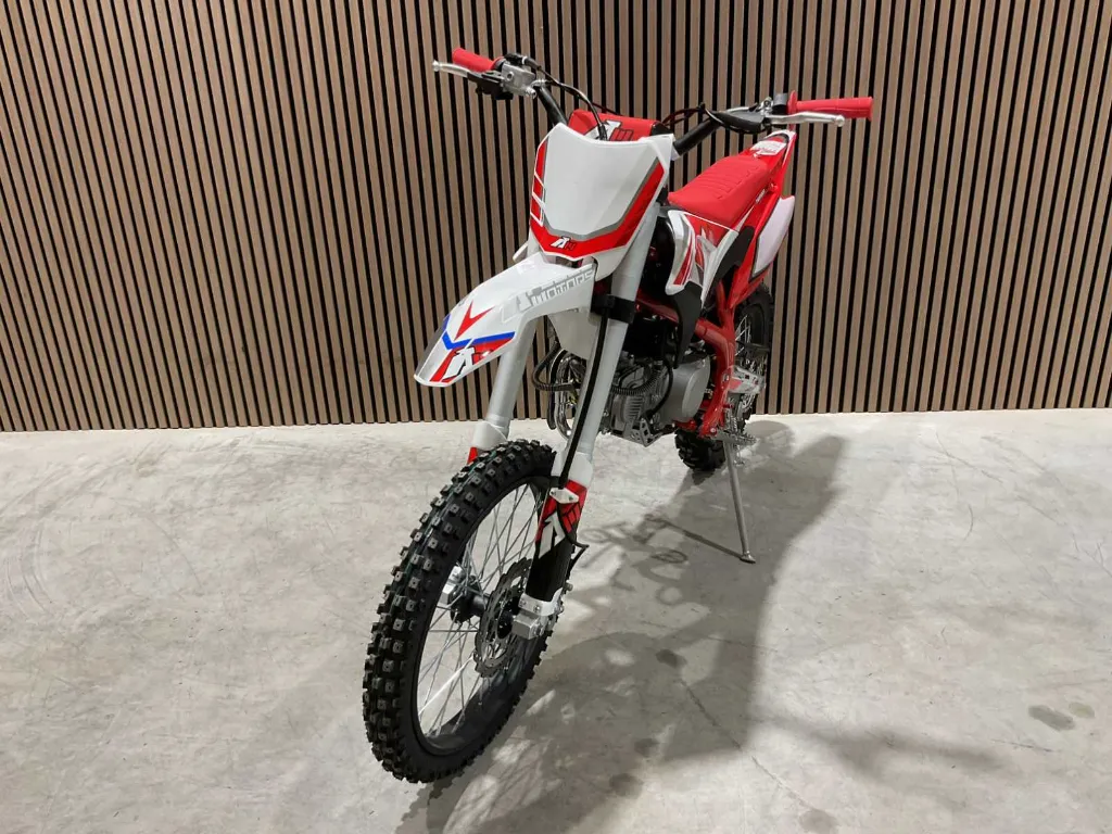 Crossmotor Thunder 150CC | AGB35-150-RD | Rood 