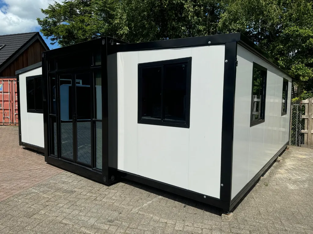 Tiny house 20ft 36,5m² Zwart frame | 20F36MBFWHW | Wit |