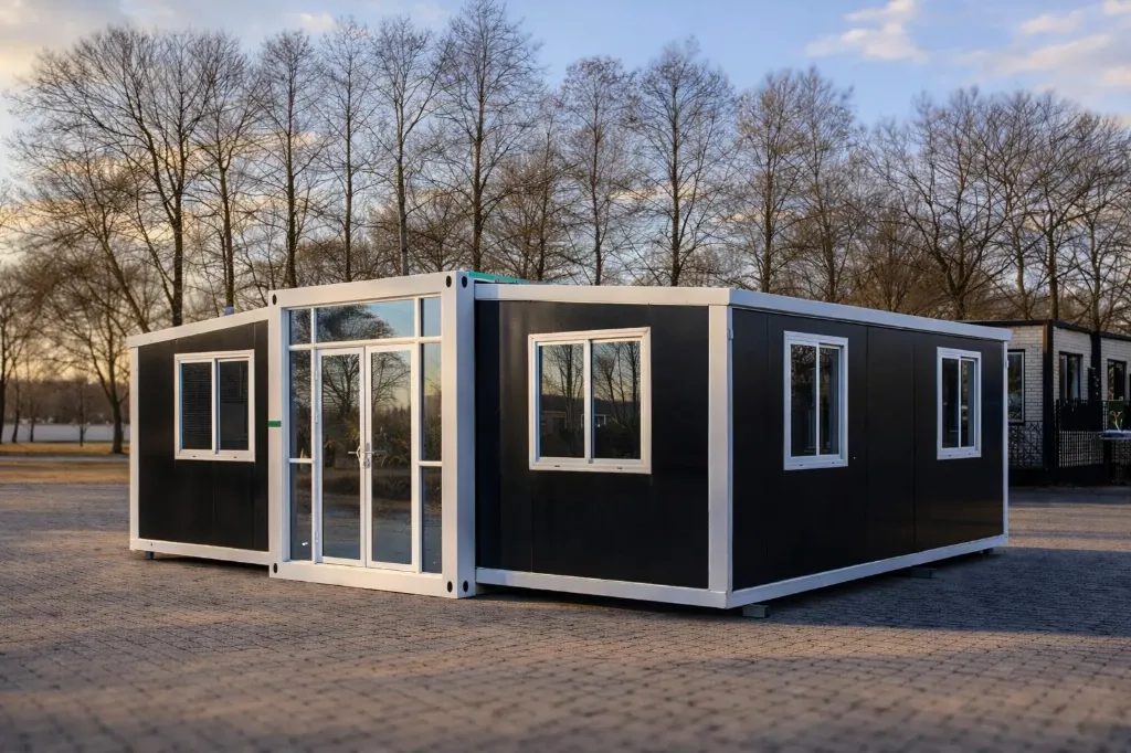 Tiny house 20Ft 36,5m² White frame | 20F36MWFDGW | Dark Gray | Runto