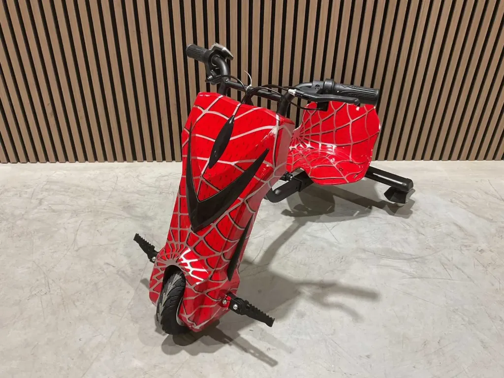 Elektrische Drift trike | 250W | Spinneweb Rood | Ultra Motocross (kopie)