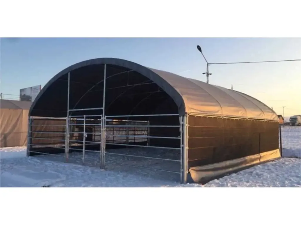 Dierenverblijf/Tent Cattle tent 8x8x4 meter | 8 Meter | Army Green | Rhino-Cross-Shelters