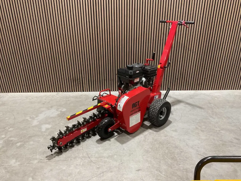 Sleuvengraafmachine | TCR1500 | Rood | AGT