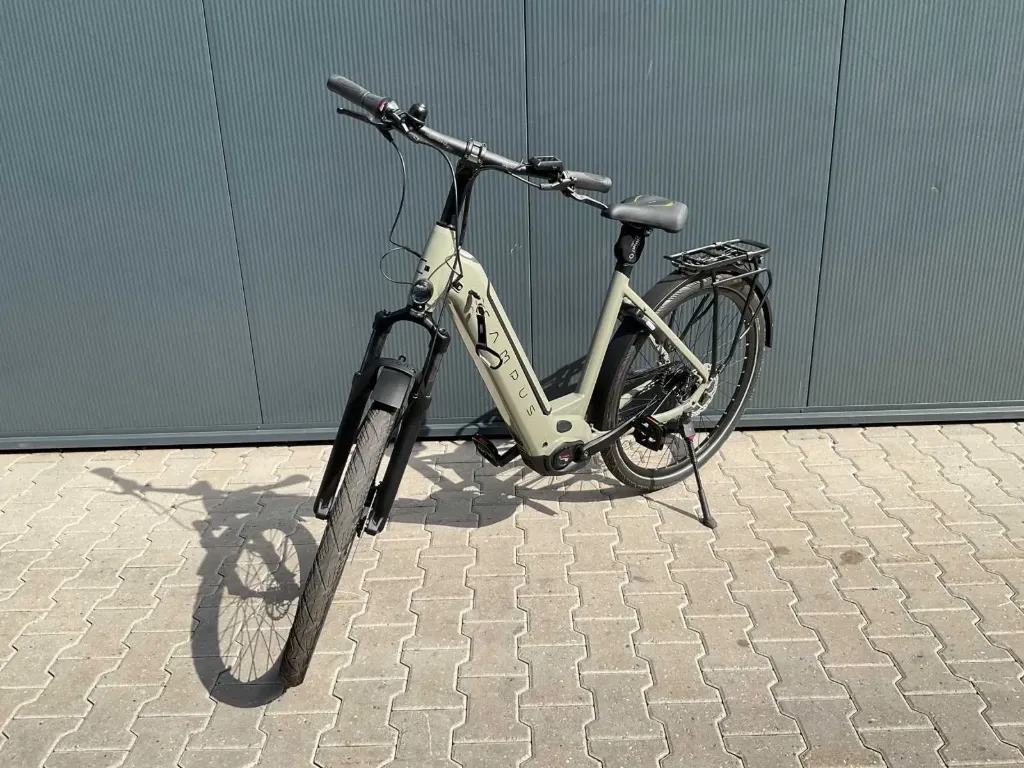 Elektrische fiets | SR Suntour | Mos groen | Campus