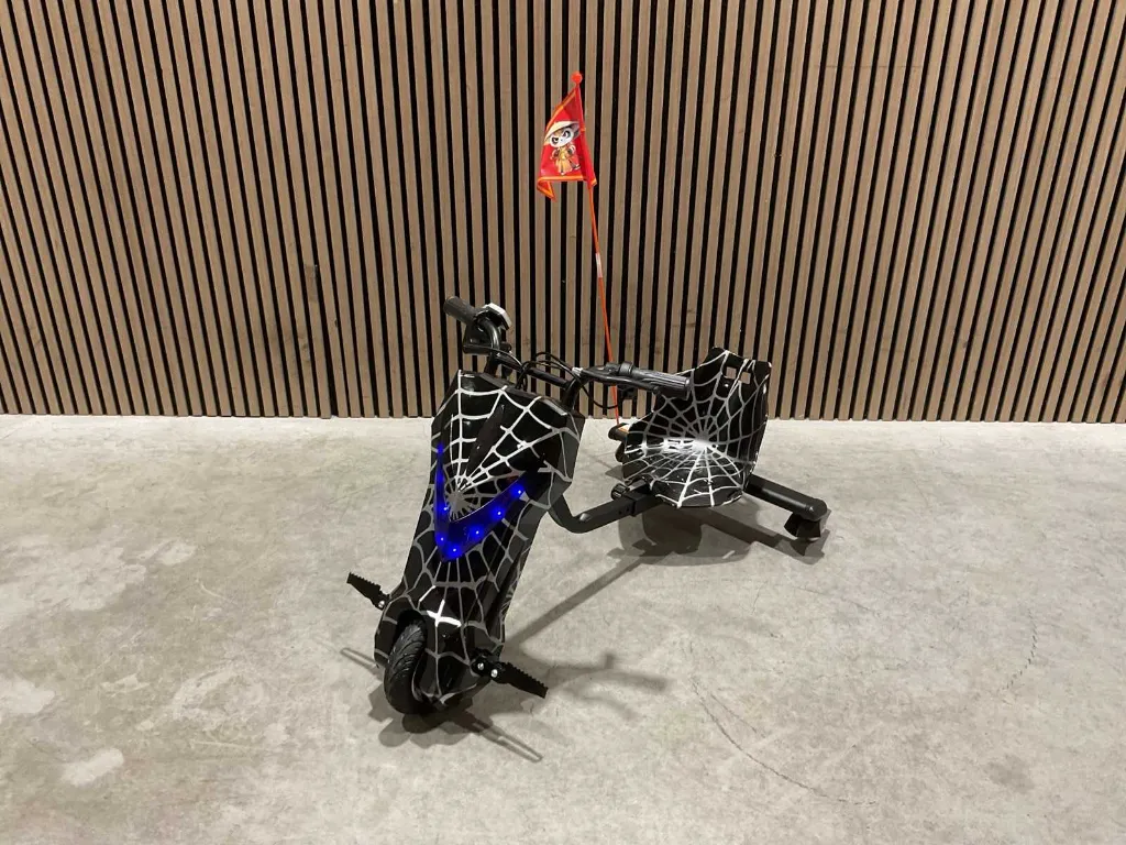 Drift Trike | 27JA | Zwart Web | Ultra Motocross