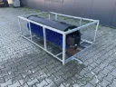 Hoekveegborstel | Angle Skid Steer Broom | Zwart/Blauw | Rhino-Cross